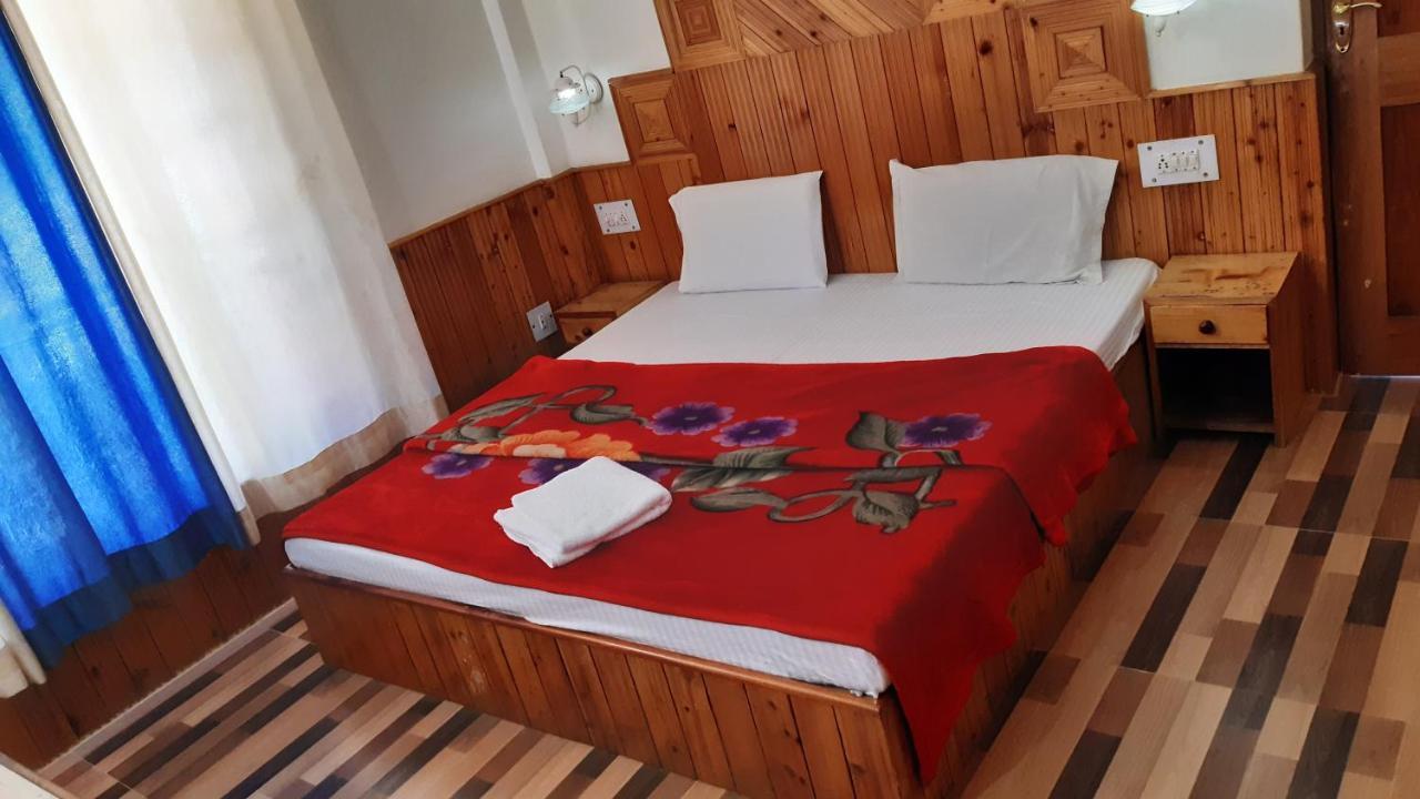 hadimba regency Hostel Manali  Luaran gambar