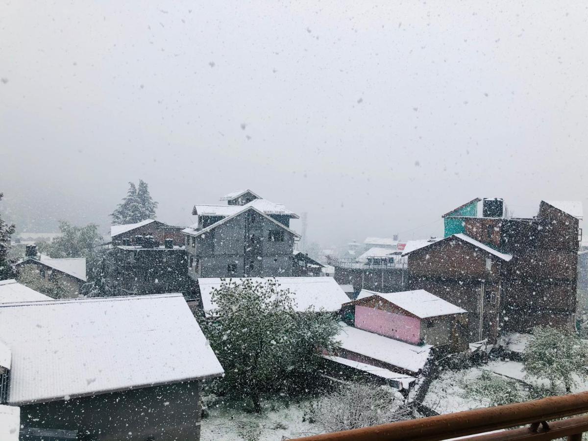 hadimba regency Hostel Manali  Luaran gambar