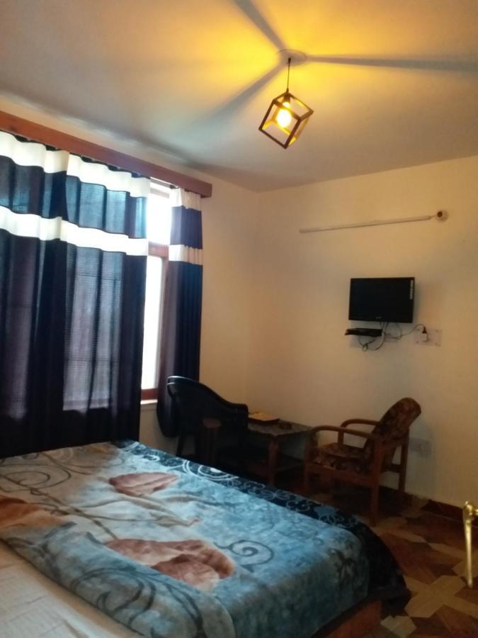 hadimba regency Hostel Manali  Luaran gambar