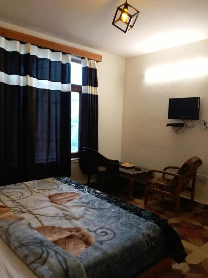 hadimba regency Hostel Manali  Luaran gambar
